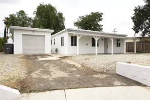 15234 Pepper Ct, Moreno Valley, CA 92551 - Photo 4