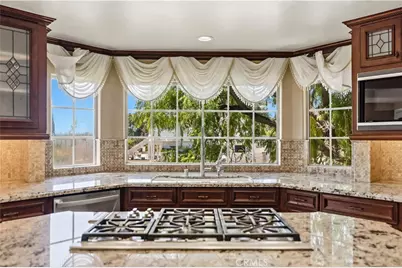 200 W 24th Street, Upland, CA 91784 - Photo 20