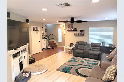 28162 Sloan Canyon #A, Castaic, CA 91384 - Photo 2
