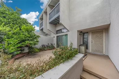 2944 Pembroke Court, Fullerton, CA 92831 - Photo 2