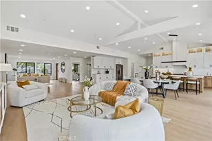 12621 Singing Wood Dr, Santa Ana, CA 92705 - Photo 16