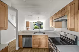 25523 Pine Creek Ln, Wilmington, CA 90744 - Photo 4