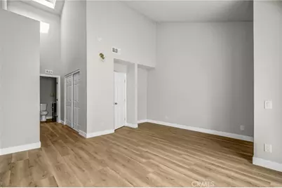 25523 Pine Creek Lane, Wilmington, CA 90744 - Photo 12