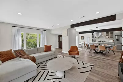 1029 Keniston Avenue, Los Angeles, CA 90019 - Photo 10