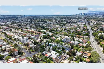 1029 Keniston Avenue, Los Angeles, CA 90019 - Photo 48