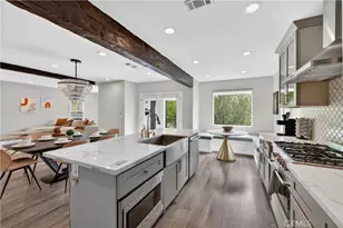1029 Keniston Ave, Los Angeles, CA 90019 - Photo 1