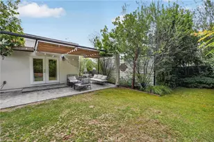 1029 Keniston Ave, Los Angeles, CA 90019 - Photo 40