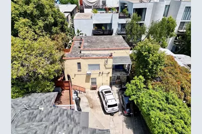 1204 N Clark, West Hollywood, CA 90069 - Photo 12