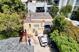 1204 N Clark, West Hollywood, CA 90069 - Photo 12
