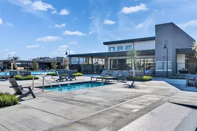 15946 Caterpillar, Fontana, CA 92336 - Photo 28