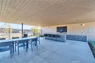 15946 Caterpillar, Fontana, CA 92336 - Photo 24