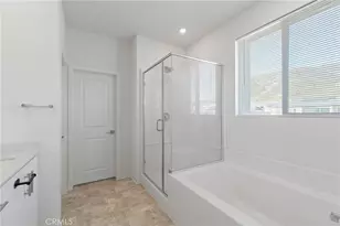 15946 Caterpillar, Fontana, CA 92336 - Photo 12
