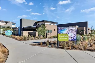 15946 Caterpillar, Fontana, CA 92336 - Photo 26