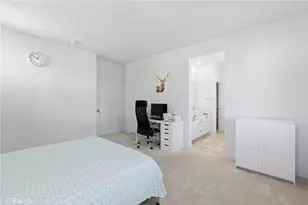 15946 Caterpillar, Fontana, CA 92336 - Photo 10