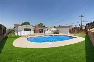 2425 Castle Dr, Bakersfield, CA 93306 - Photo 28