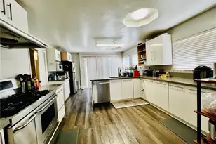 915 W 21st, Los Angeles, CA 90007 - Photo 16