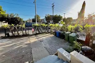 915 W 21st, Los Angeles, CA 90007 - Photo 52