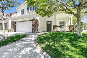 23253 Lea Ct, Valencia, CA 91354 - Photo 2