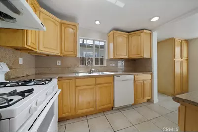 9146 Olive Street, Temple City, CA 91780 - Photo 16