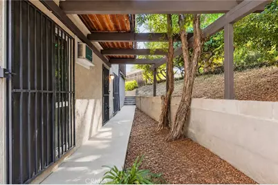 273 Casuda Canyon #E, Monterey Park, CA 91754 - Photo 26