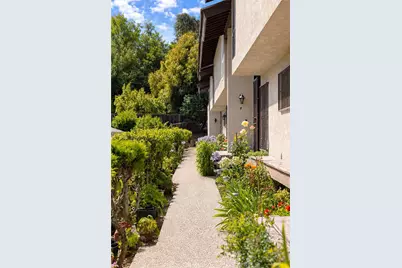 273 Casuda Canyon #E, Monterey Park, CA 91754 - Photo 40