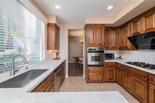 6360 Calle Elegante, Rancho Cucamonga, CA 91737 - Photo 18