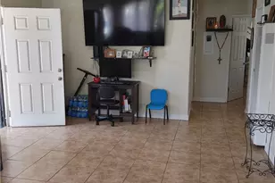 1449 S Park Ave, Pomona, CA 91766 - Photo 24