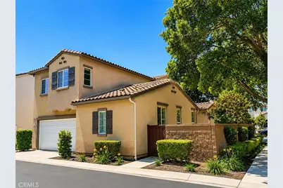80 Wonderland, Irvine, CA 92620 - Photo 2