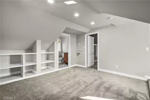 5352 Elvira, Woodland Hills, CA 91364 - Photo 48