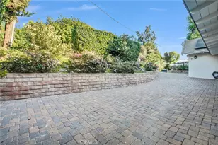 5352 Elvira, Woodland Hills, CA 91364 - Photo 56