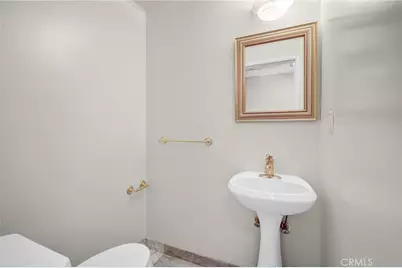 5352 Elvira, Woodland Hills, CA 91364 - Photo 44