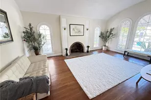 933 S Mullen Ave, Los Angeles, CA 90019 - Photo 18