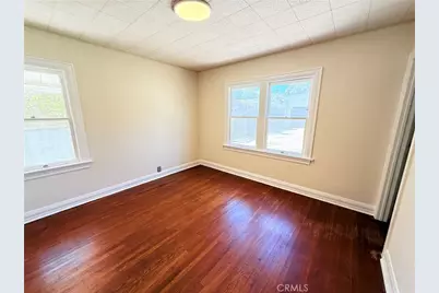 933 S Mullen Avenue, Los Angeles, CA 90019 - Photo 38