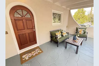 933 S Mullen Avenue, Los Angeles, CA 90019 - Photo 4