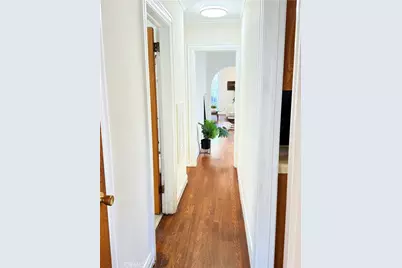 933 S Mullen Avenue, Los Angeles, CA 90019 - Photo 34