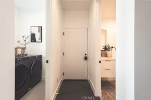 542 N Commonwealth, Los Angeles, CA 90004 - Photo 8