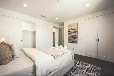 542 N Commonwealth, Los Angeles, CA 90004 - Photo 36