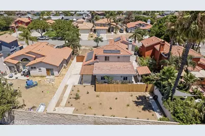16145 Seville, Fontana, CA 92335 - Photo 46