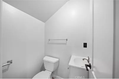 918 5th, Los Angeles, CA 90019 - Photo 20