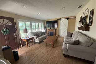 921 Hollowell, Ontario, CA 91762 - Photo 10