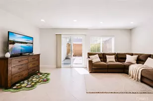 47 Fox, Irvine, CA 92614 - Photo 2