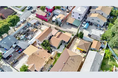 1109 S Dacotah, Los Angeles, CA 90023 - Photo 26