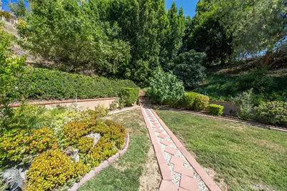 1706 Autumnglow, Diamond Bar, CA 91765 - Photo 24