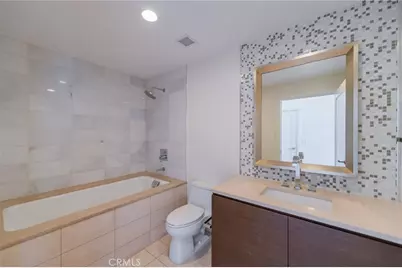 900 W Olympic #43D, Los Angeles, CA 90015 - Photo 10