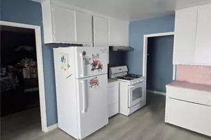 1119 Calzona, Los Angeles, CA 90023 - Photo 14