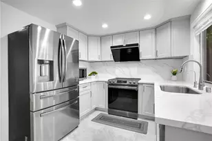 1025 Holly Ave, Arcadia, CA 91007 - Photo 16