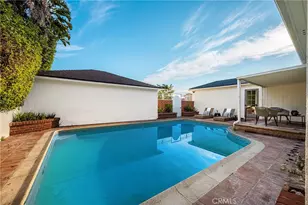 3803 Monteith Dr, Los Angeles, CA 90043 - Photo 4