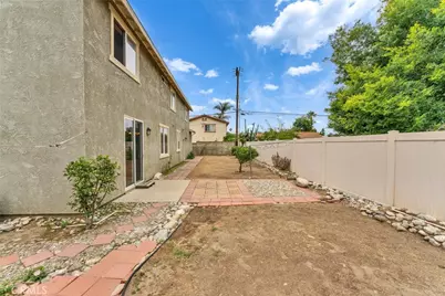 903 W Gladstone, Azusa, CA 91702 - Photo 14