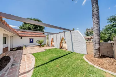 41797 Shady Lane, Hemet, CA 92544 - Photo 2