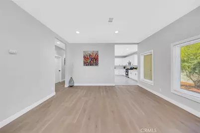 404 E Kingsley Avenue, Pomona, CA 91767 - Photo 8